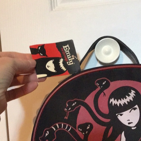 Emily the strange make up bag 2006 - Picture 3 of 7